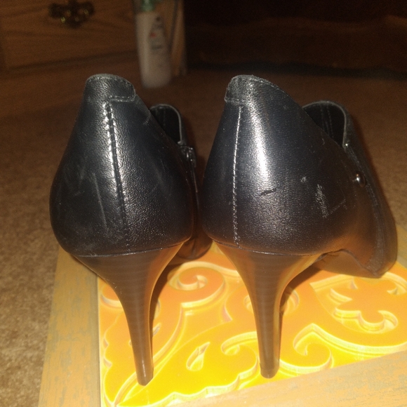 Gifted / Not Avail - Picture 4 of 6